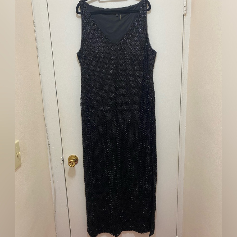 NWOT Donna Karan New York Navy Blue Embellished, Beaded Maxi Dress Size 14. - Picture 2 of 11